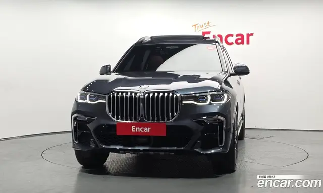 BMW X7 2022 3.0 автомат (гидро), миниатюра 3