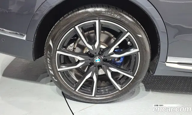 BMW X7 2022 3.0 автомат (гидро), миниатюра 5