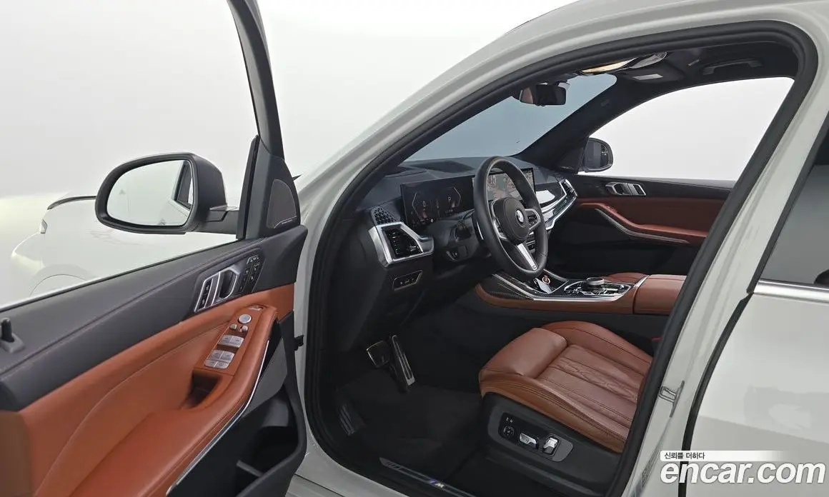 BMW X7 2025 3.0 автомат (гидро), фото 13