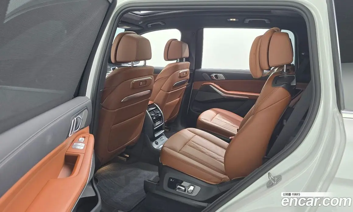 BMW X7 2025 3.0 автомат (гидро), фото 18