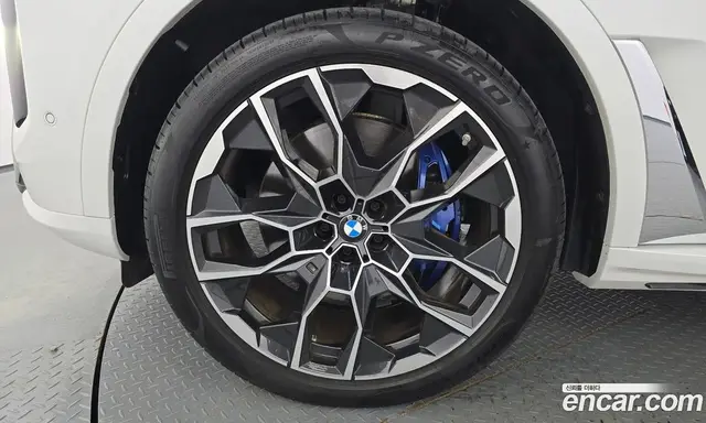 BMW X7 2025 3.0 автомат (гидро), миниатюра 5
