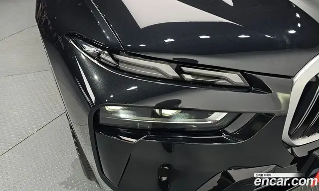 BMW X7 2025 3.0 автомат (гидро), миниатюра 7