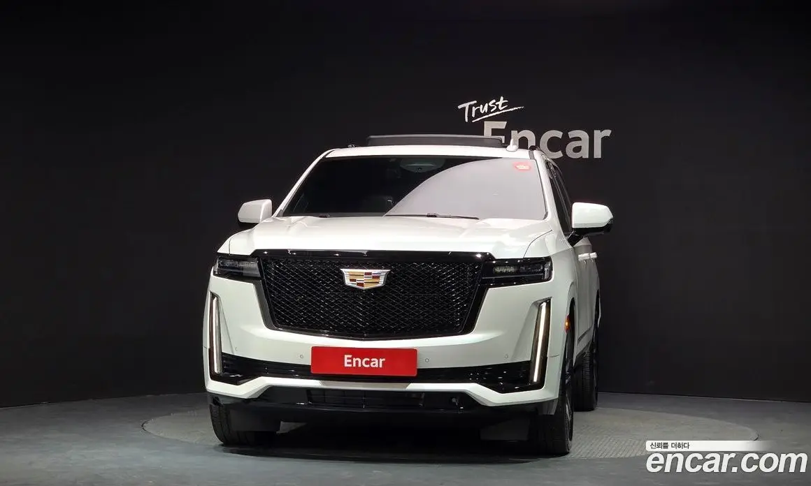 Cadillac Escalade 2023 6.2 автомат (гидро), фото 3