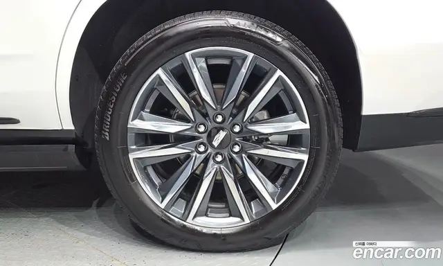 Cadillac Escalade 2023 6.2 автомат (гидро), миниатюра 7