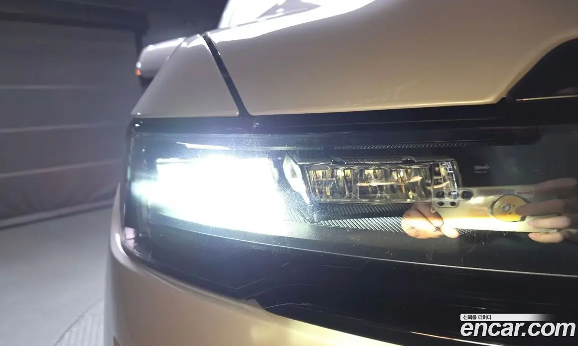 Cadillac Escalade 2023 6.2 автомат (гидро), фото 8