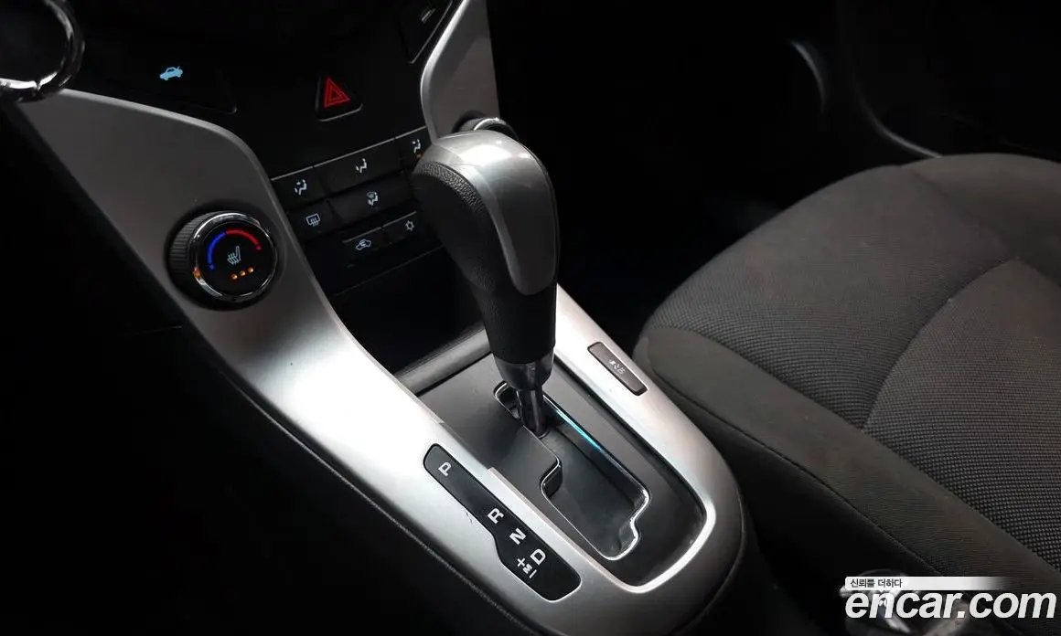 Chevrolet Cruze 2016 1.8 автомат (гидро), фото 12 Chevrolet Cruze 2016 1.8 автомат (гидро), фото 12