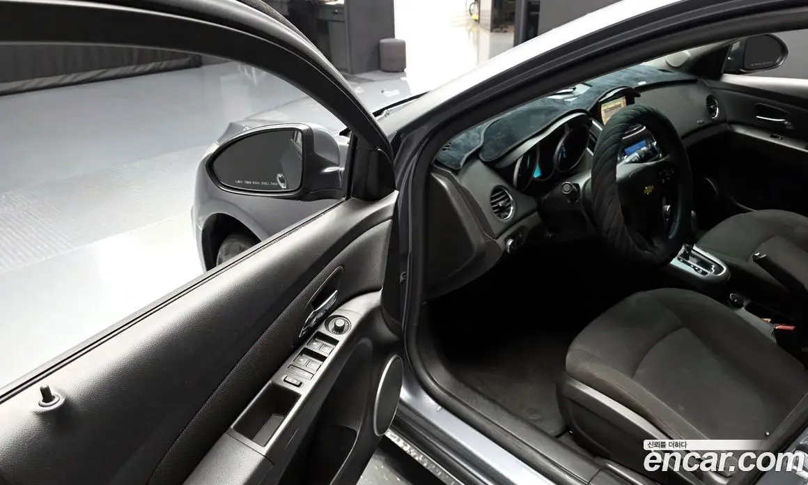 Chevrolet Cruze 2016 1.8 автомат (гидро), фото 13 Chevrolet Cruze 2016 1.8 автомат (гидро), фото 13