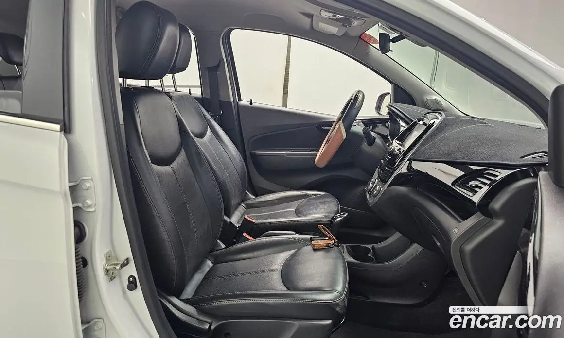 Chevrolet Spark 2016 1.0 автомат (гидро), фото 16