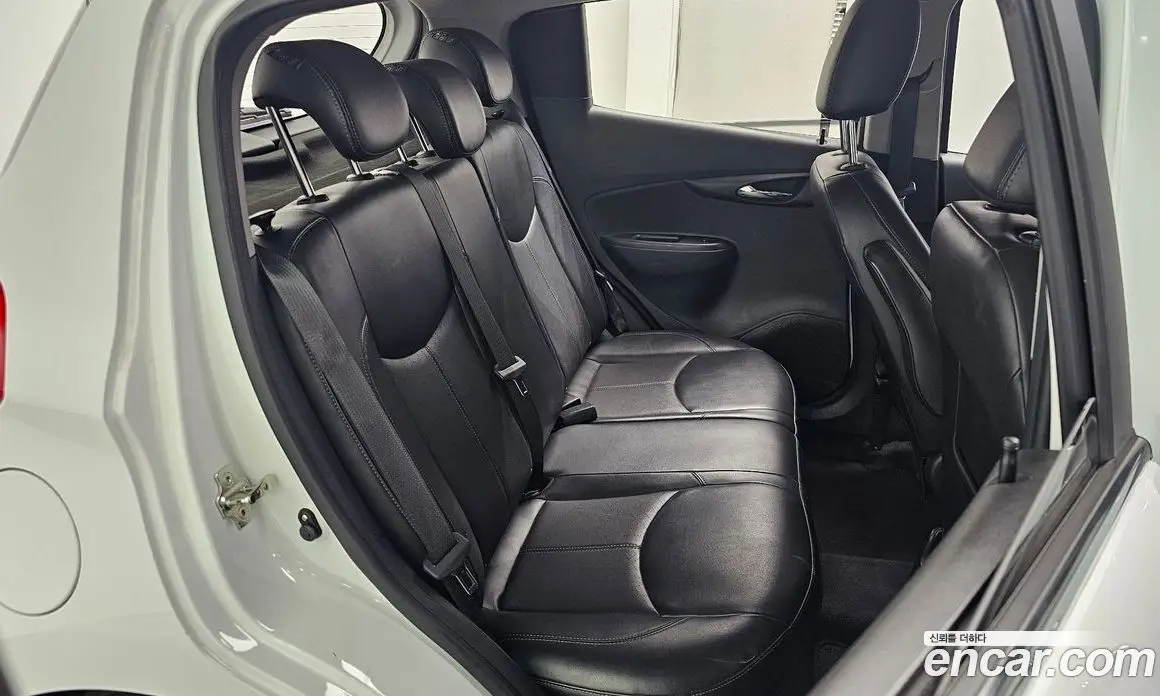 Chevrolet Spark 2016 1.0 автомат (гидро), фото 17