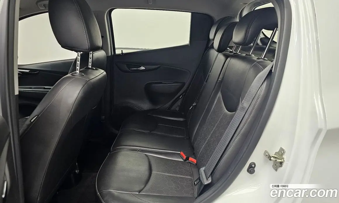 Chevrolet Spark 2016 1.0 автомат (гидро), фото 18