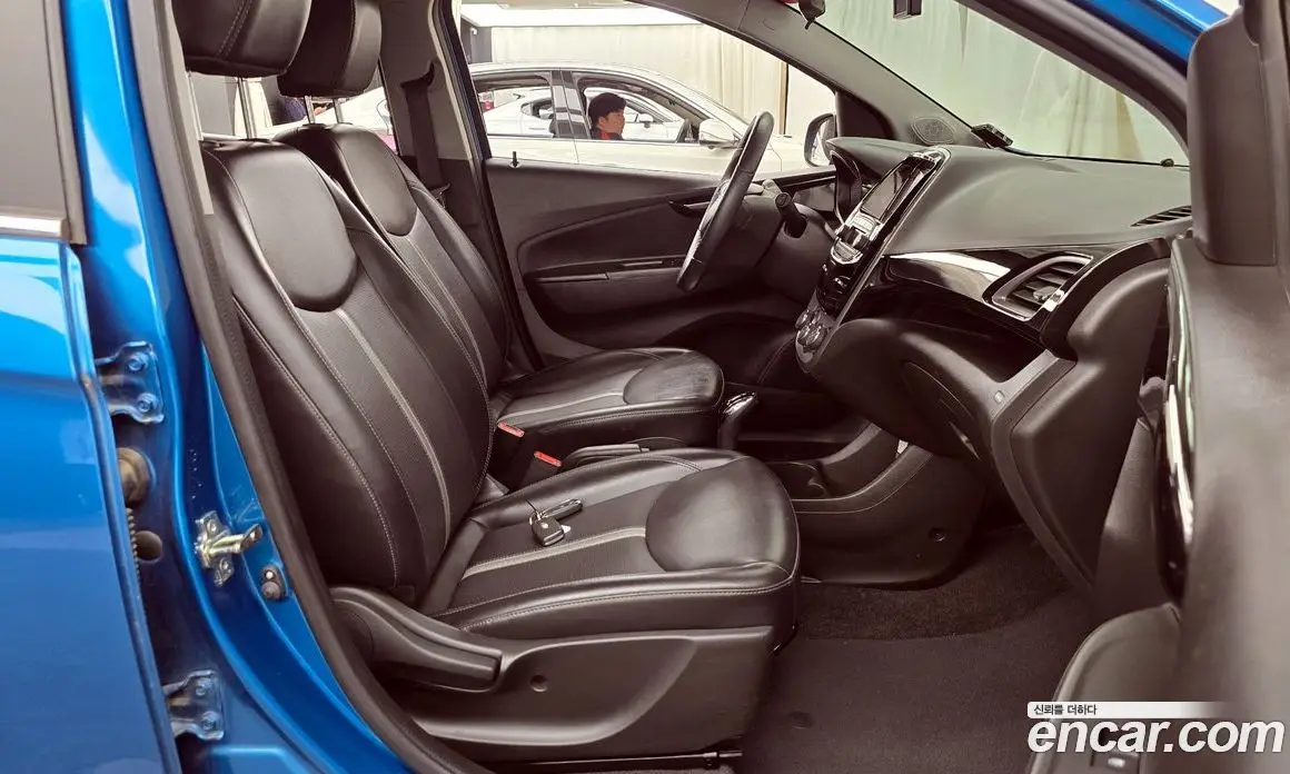Chevrolet Spark 2018 1.0 автомат (гидро), фото 16 Chevrolet Spark 2018 1.0 автомат (гидро), фото 16
