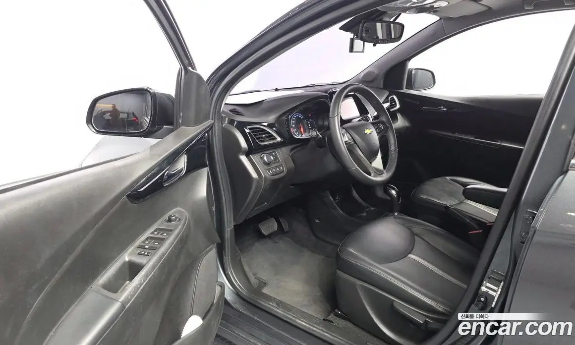 Chevrolet Spark 2019 1.0 автомат (гидро), фото 13 Chevrolet Spark 2019 1.0 автомат (гидро), фото 13