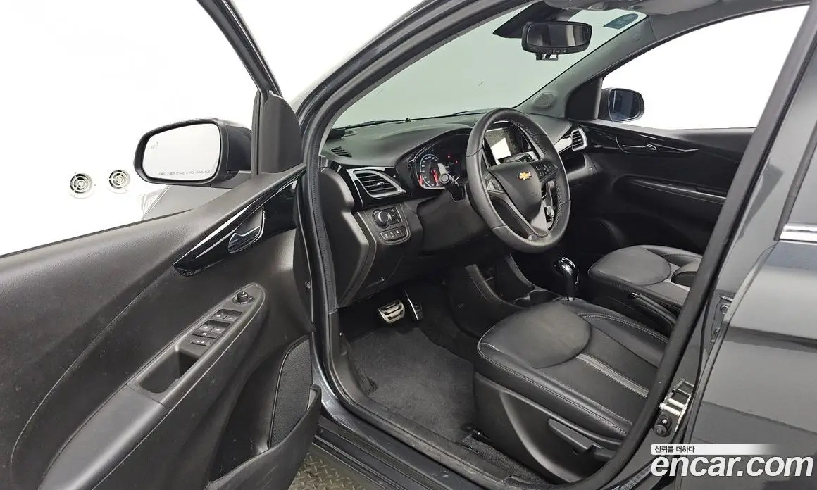 Chevrolet Spark 2020 1.0 автомат (гидро), фото 12 Chevrolet Spark 2020 1.0 автомат (гидро), фото 12