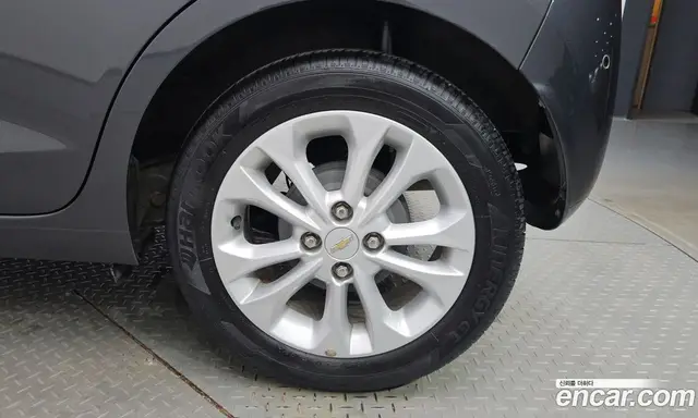 Chevrolet Spark 2020 1.0 автомат (гидро), миниатюра 6 Chevrolet Spark 2020 1.0 автомат (гидро), миниатюра 6