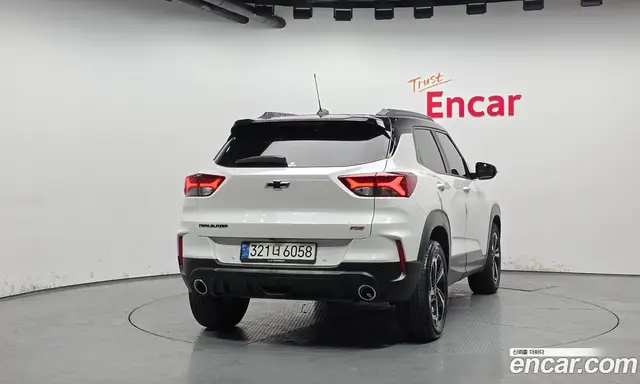 Chevrolet TrailBlazer 2021 1.3 автомат (гидро), миниатюра 4