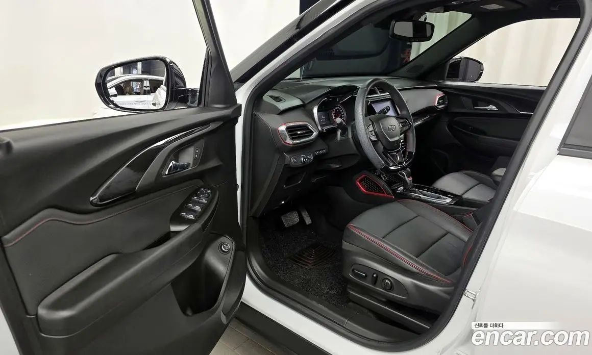 Chevrolet TrailBlazer 2021 1.3 автомат (гидро), фото 13 Chevrolet TrailBlazer 2021 1.3 автомат (гидро), фото 13
