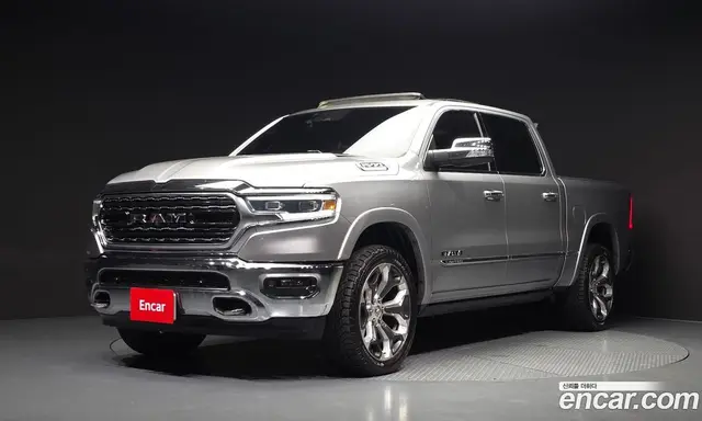 Dodge Ram Pick Up 2018 5.7 автомат (гидро), миниатюра 1
