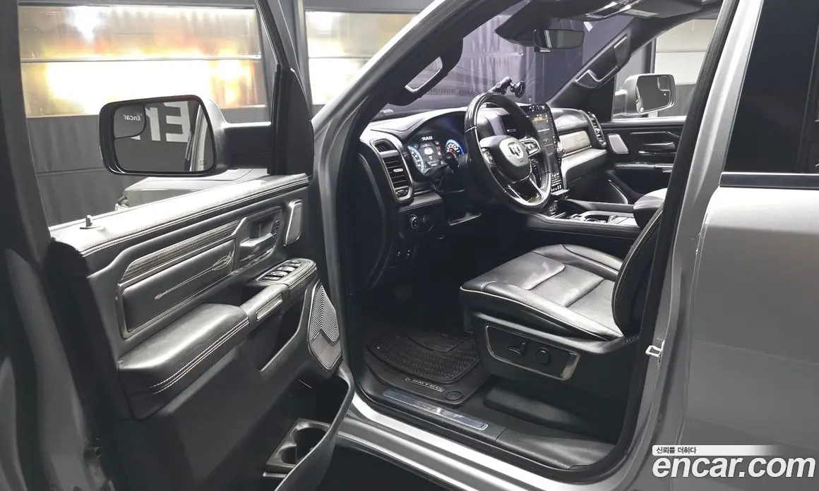 Dodge Ram Pick Up 2018 5.7 автомат (гидро), фото 13