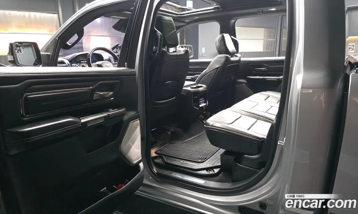 Dodge Ram Pick Up 2018 5.7 автомат (гидро), фото 16