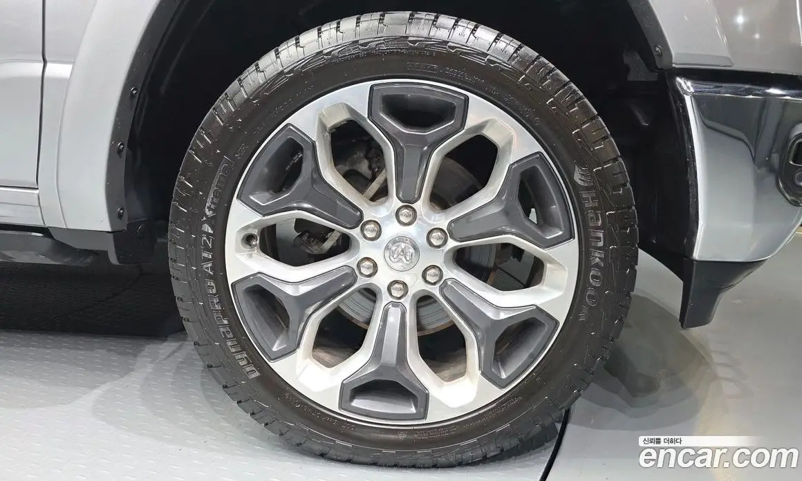 Dodge Ram Pick Up 2018 5.7 автомат (гидро), фото 5