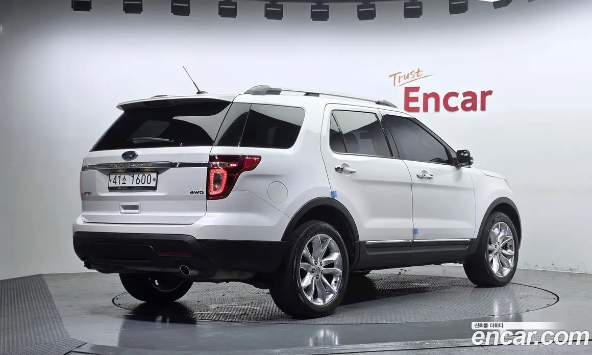 Ford Explorer 2015 3.5 автомат (гидро), фото 2 Ford Explorer 2015 3.5 автомат (гидро), фото 2