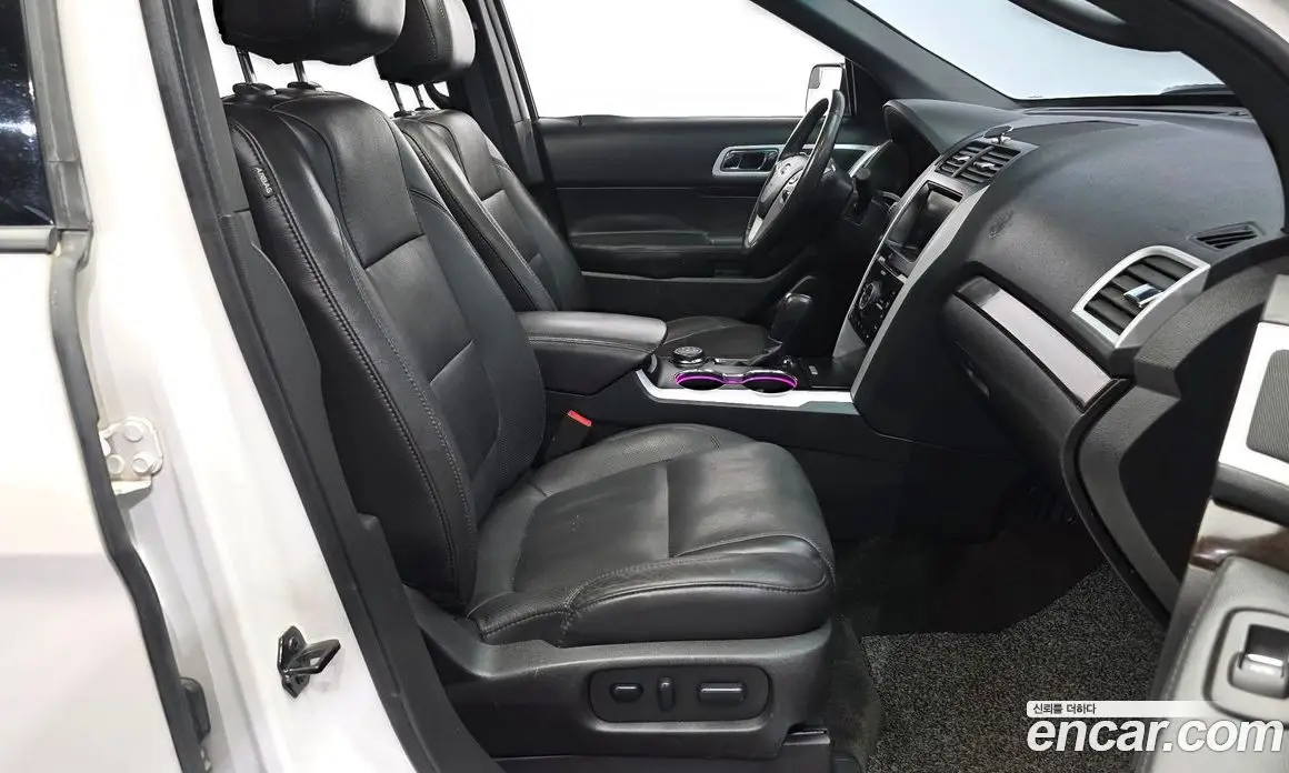 Ford Explorer 2015 3.5 автомат (гидро), фото 12 Ford Explorer 2015 3.5 автомат (гидро), фото 12