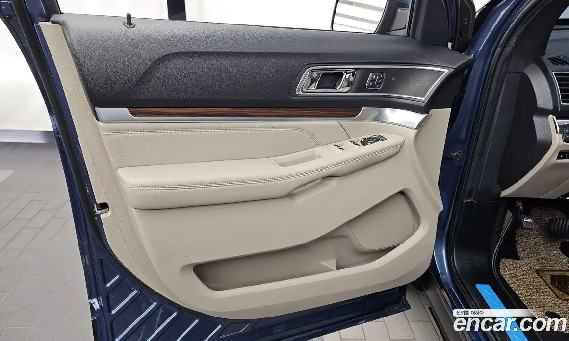 Ford Explorer 2018 2.3 автомат (гидро), фото 14