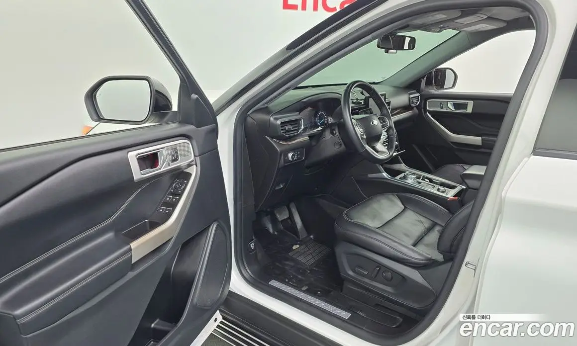 Ford Explorer 2022 2.3 автомат (гидро), фото 13