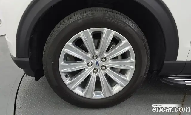 Ford Explorer 2022 2.3 автомат (гидро), миниатюра 5