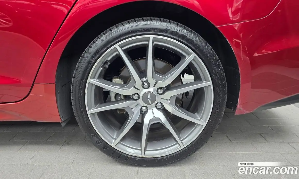 Genesis G70 2019 2.0 автомат (гидро), фото 7 Genesis G70 2019 2.0 автомат (гидро), фото 7