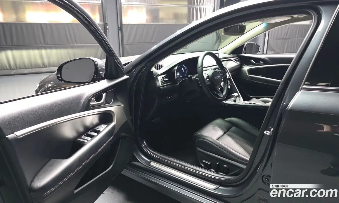 Genesis G70 2021 2.0 автомат (гидро), фото 13 Genesis G70 2021 2.0 автомат (гидро), фото 13