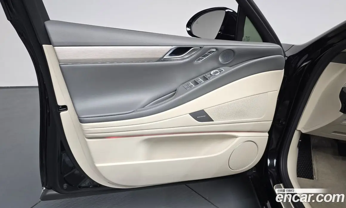 Genesis G80 2024 2.5 автомат (гидро), фото 13