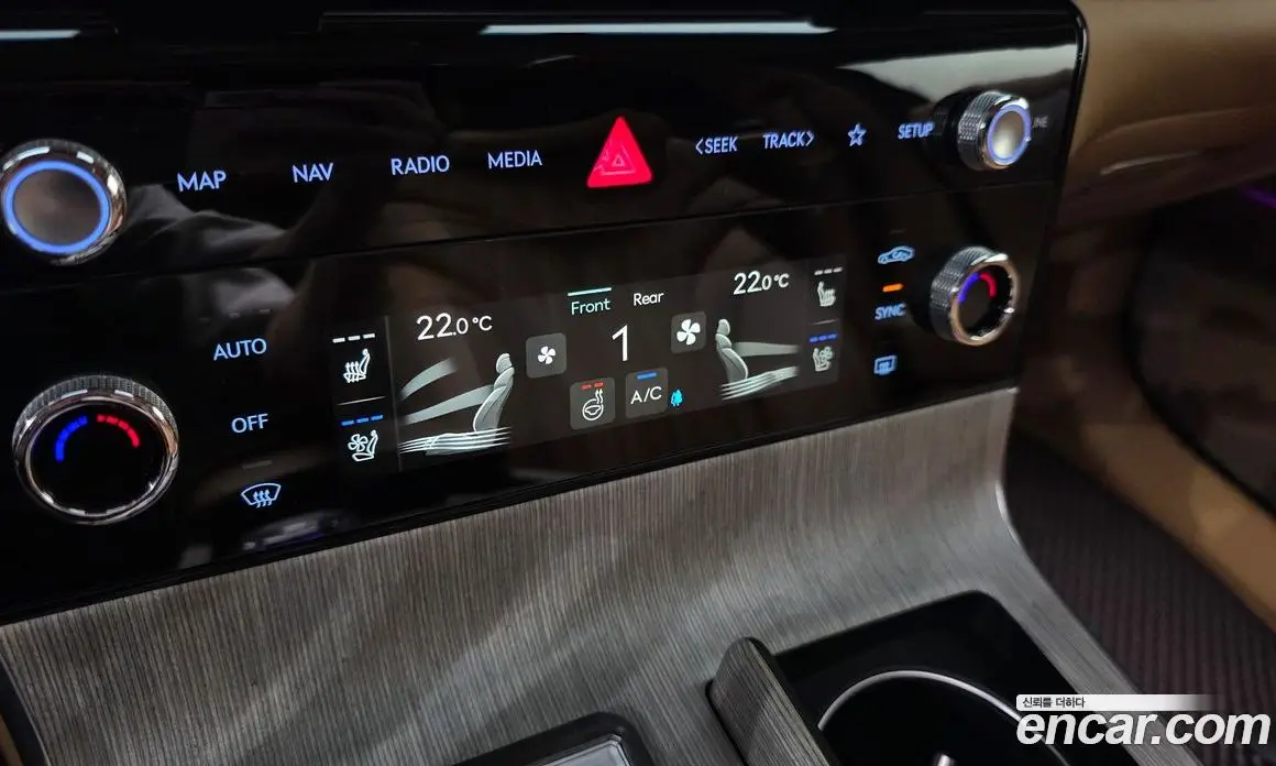Genesis G80 2024 3.5 автомат (гидро), фото 20 Genesis G80 2024 3.5 автомат (гидро), фото 20