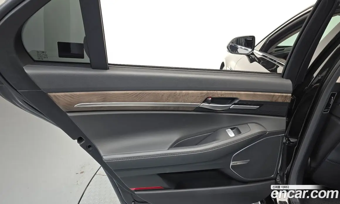 Genesis G90 2019 3.8 автомат (гидро), фото 14 Genesis G90 2019 3.8 автомат (гидро), фото 14
