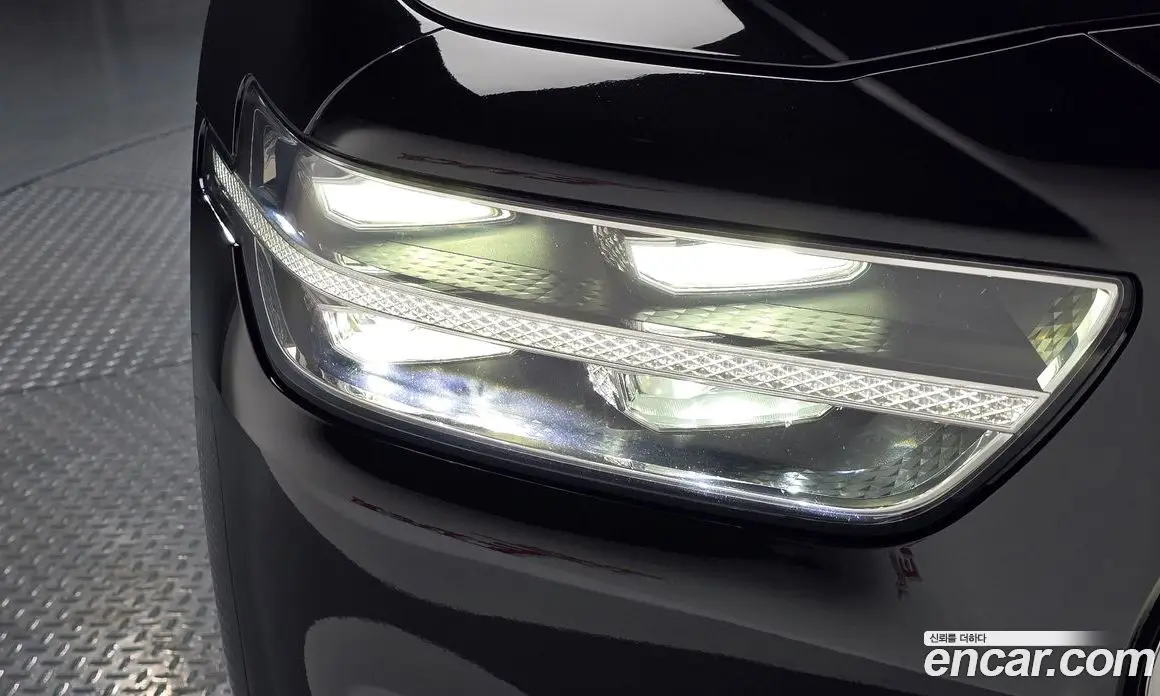 Genesis G90 2019 3.8 автомат (гидро), фото 7 Genesis G90 2019 3.8 автомат (гидро), фото 7