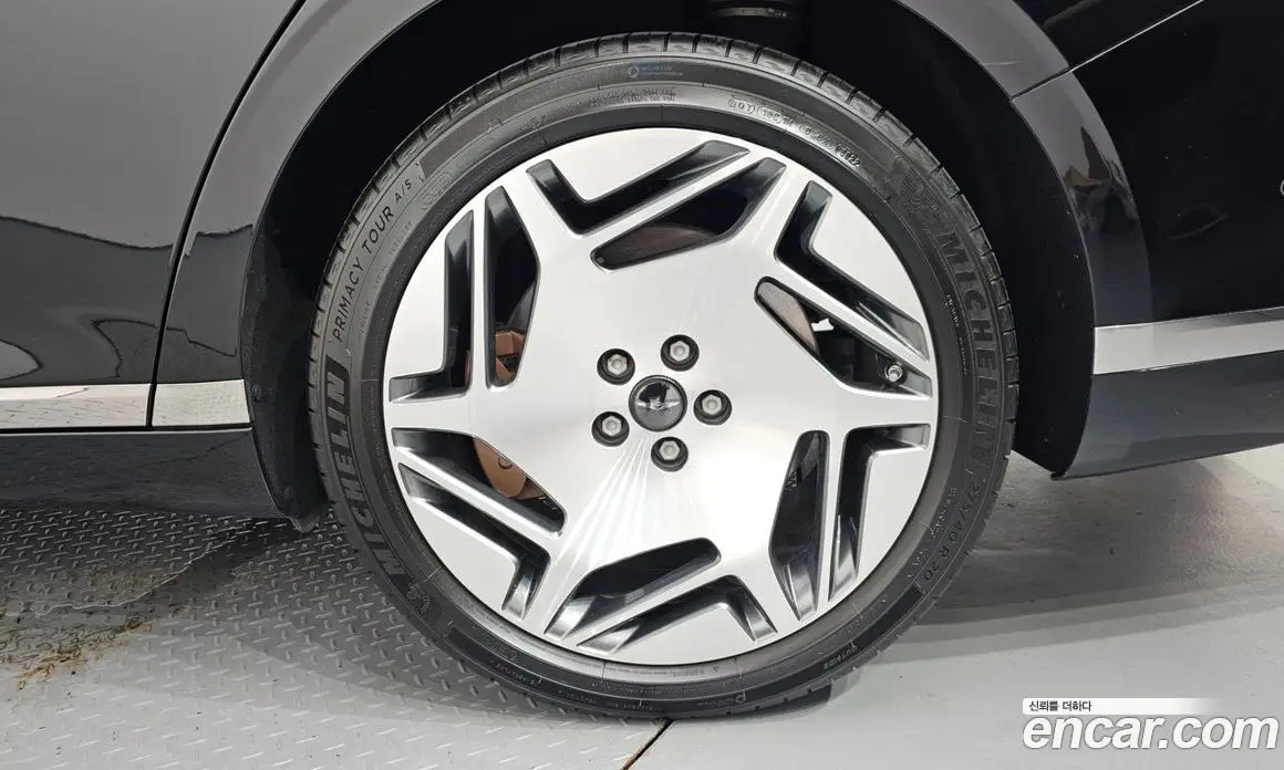 Genesis G90 2022 3.5 автомат (гидро), фото 7 Genesis G90 2022 3.5 автомат (гидро), фото 7
