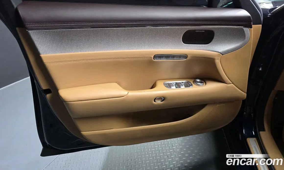 Genesis G90 2023 3.5 автомат (гидро), фото 14