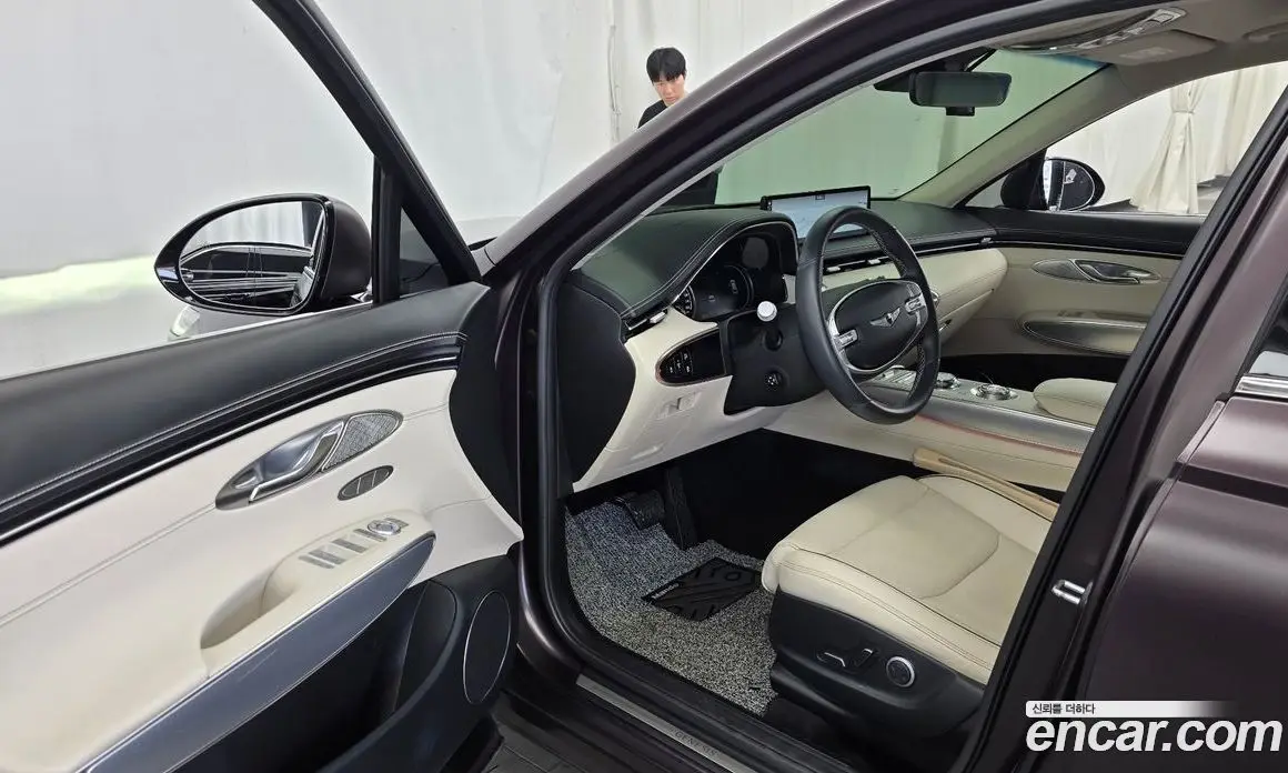 Genesis GV70 2021 2.5 автомат (гидро), фото 13