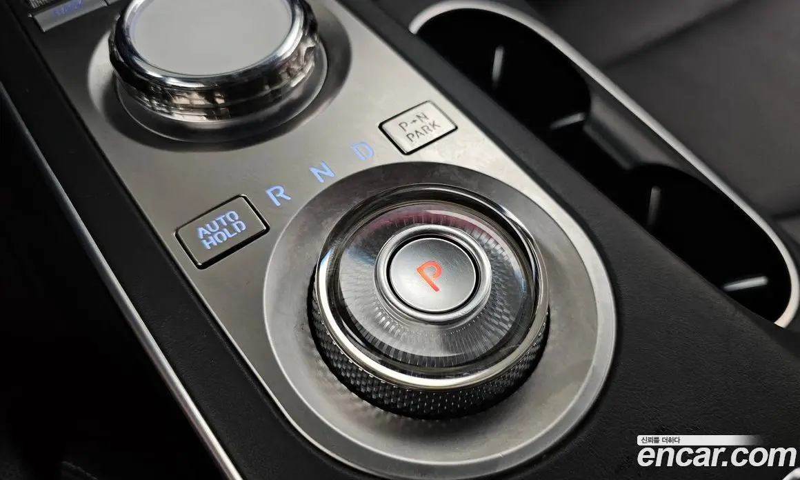 Genesis GV70 2021 2.5 автомат (гидро), фото 12
