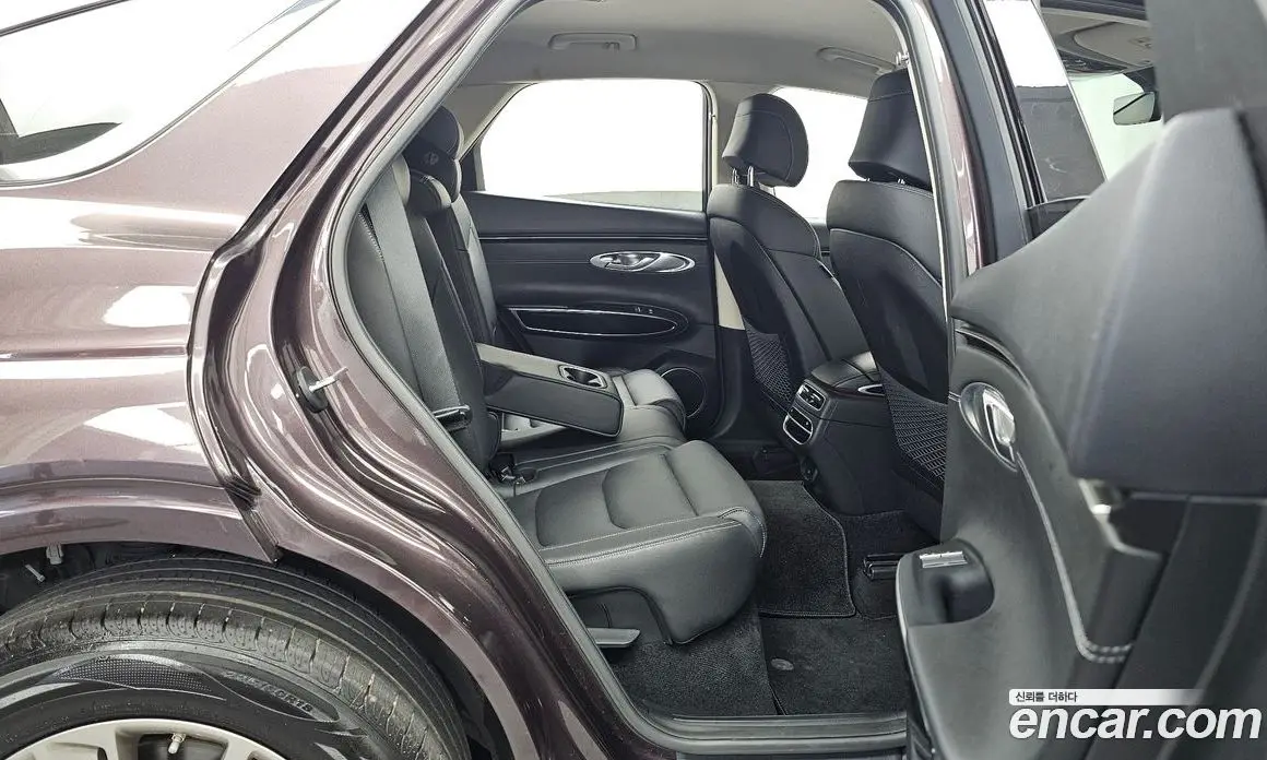 Genesis GV70 2021 2.5 автомат (гидро), фото 18