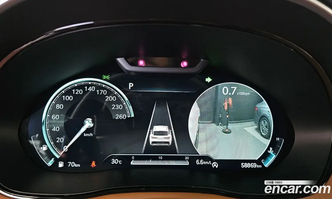 Genesis GV70 2021 2.5 автомат (гидро), фото 11 Genesis GV70 2021 2.5 автомат (гидро), фото 11