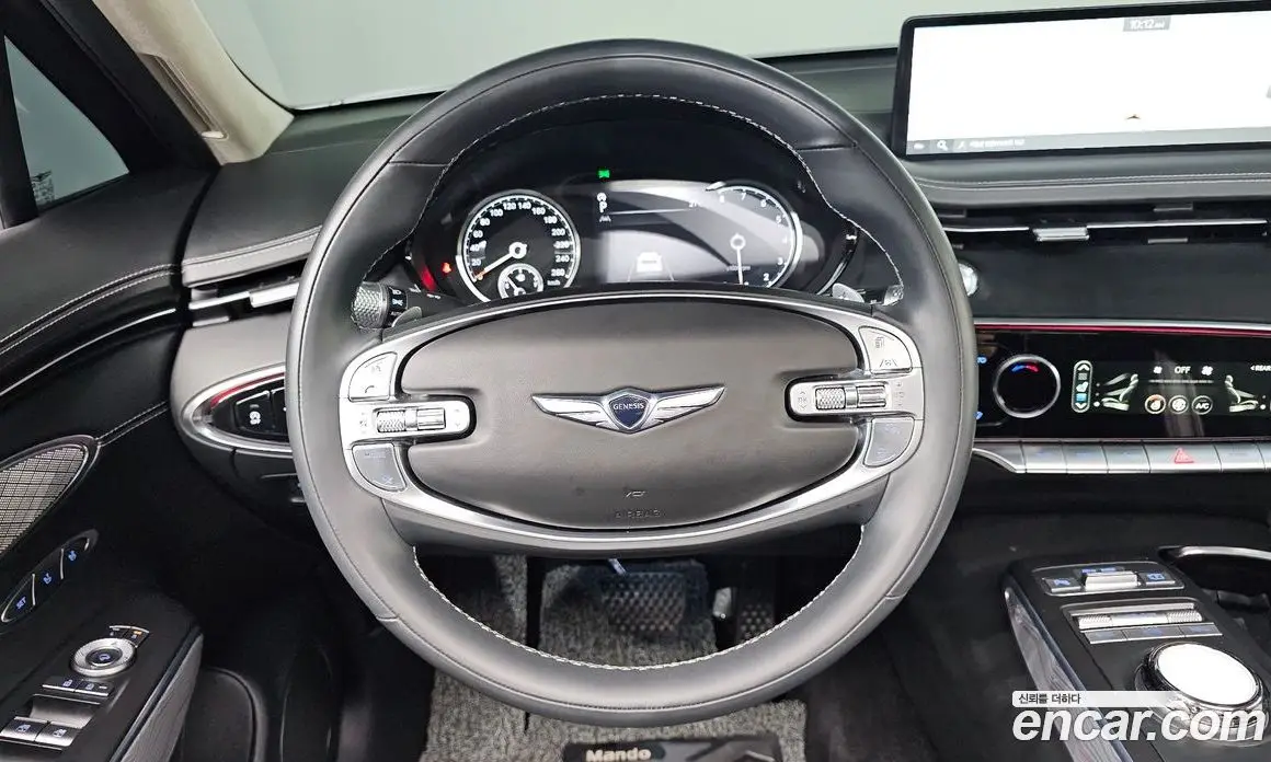 Genesis GV70 2023 2.5 автомат (гидро), фото 18 Genesis GV70 2023 2.5 автомат (гидро), фото 18