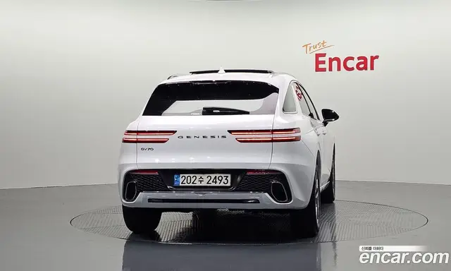 Genesis GV70 2023 2.5 автомат (гидро), миниатюра 3 Genesis GV70 2023 2.5 автомат (гидро), миниатюра 3