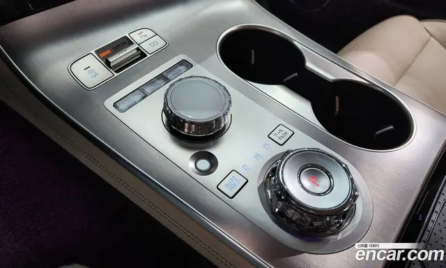 Genesis GV70 2024 2.5 автомат (гидро), миниатюра 12