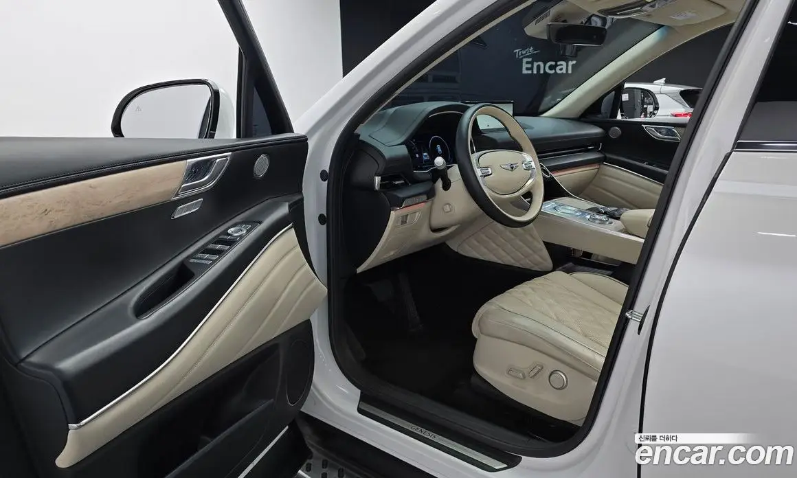 Genesis GV80 2022 2.5 автомат (гидро), фото 10 Genesis GV80 2022 2.5 автомат (гидро), фото 10