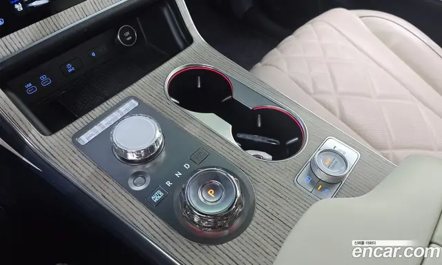 Genesis GV80 2024 2.5 автомат (гидро), миниатюра 12
