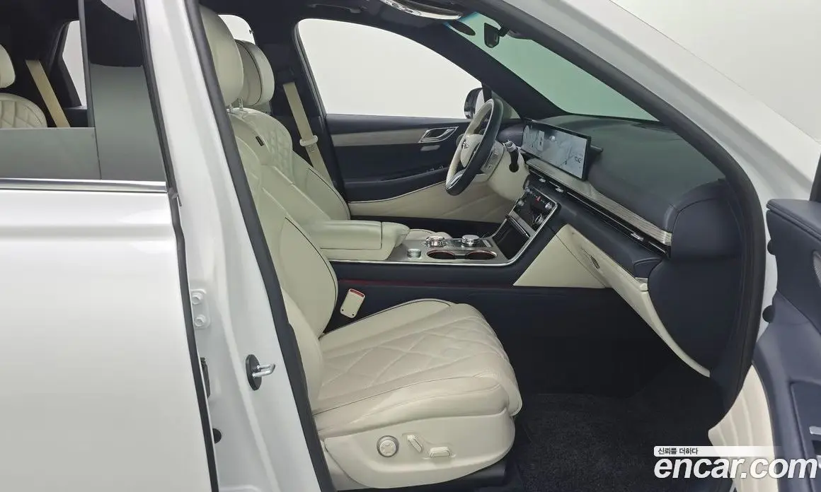 Genesis GV80 2024 2.5 автомат (гидро), фото 16 Genesis GV80 2024 2.5 автомат (гидро), фото 16