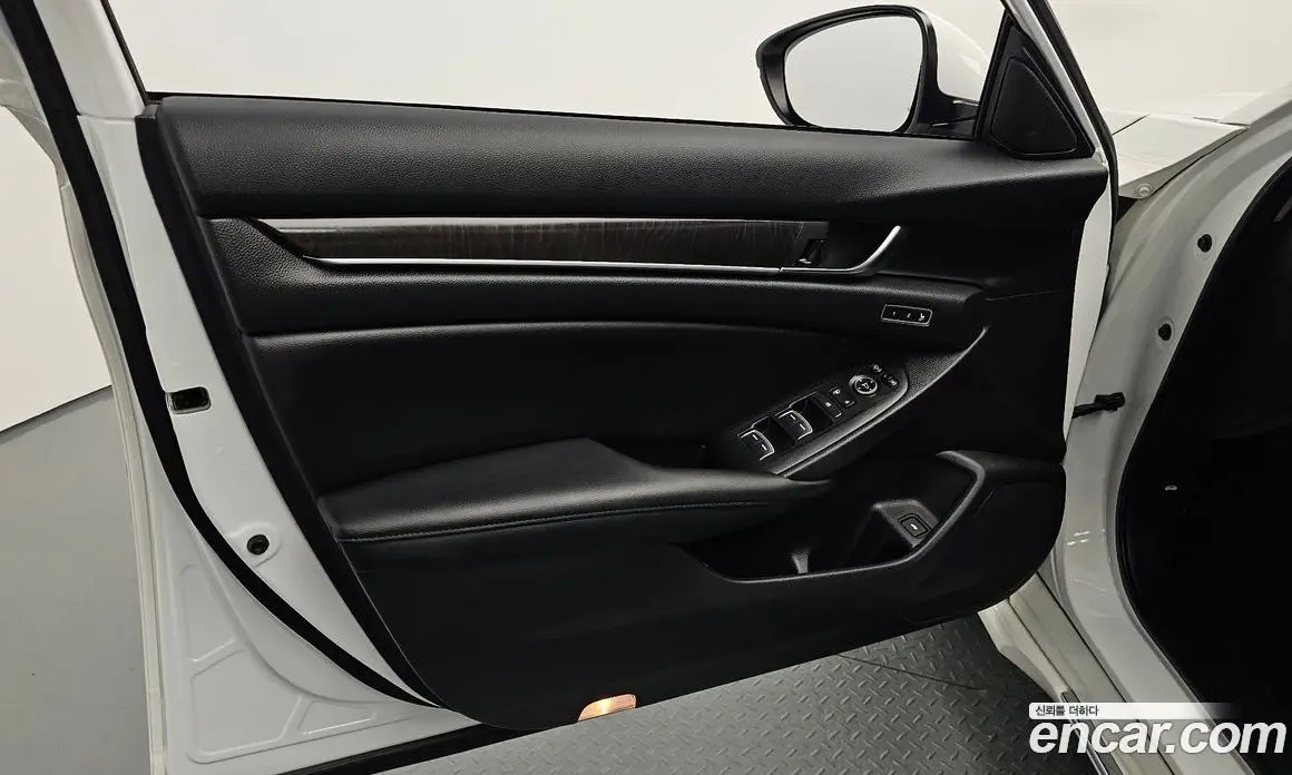 Honda Accord 2018 2.0 автомат (гидро), фото 14 Honda Accord 2018 2.0 автомат (гидро), фото 14