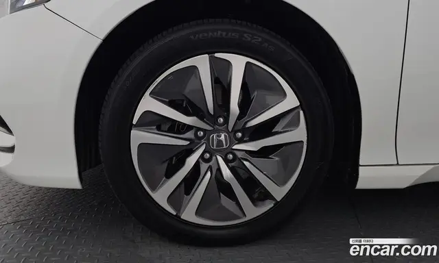 Honda Accord 2018 2.0 автомат (гидро), миниатюра 5 Honda Accord 2018 2.0 автомат (гидро), миниатюра 5