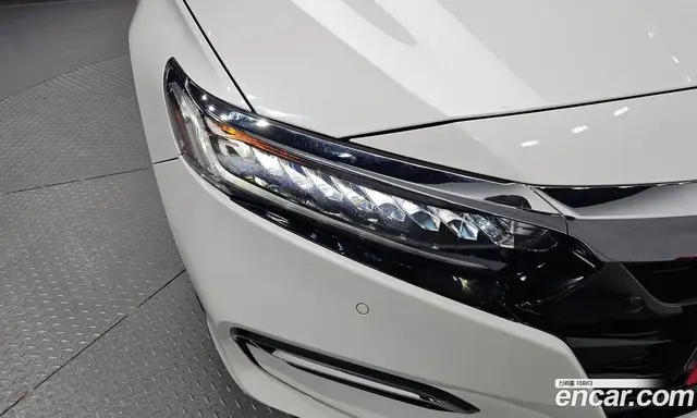 Honda Accord 2018 2.0 автомат (гидро), миниатюра 8 Honda Accord 2018 2.0 автомат (гидро), миниатюра 8